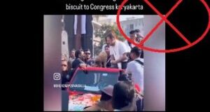 No, Rahul Gandhi didn't offer dog biscuit to Congress worker as claimed; Fact Check